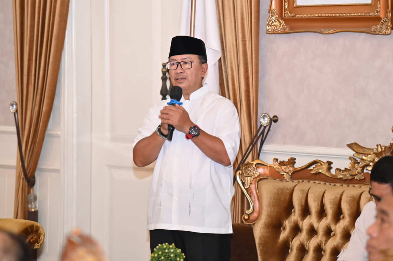 Bupati Cianjur mengatakan bahwa usulan tahap empat sebanyak 35ribu sudah diuji publik di masing-masing desa (6/10). 